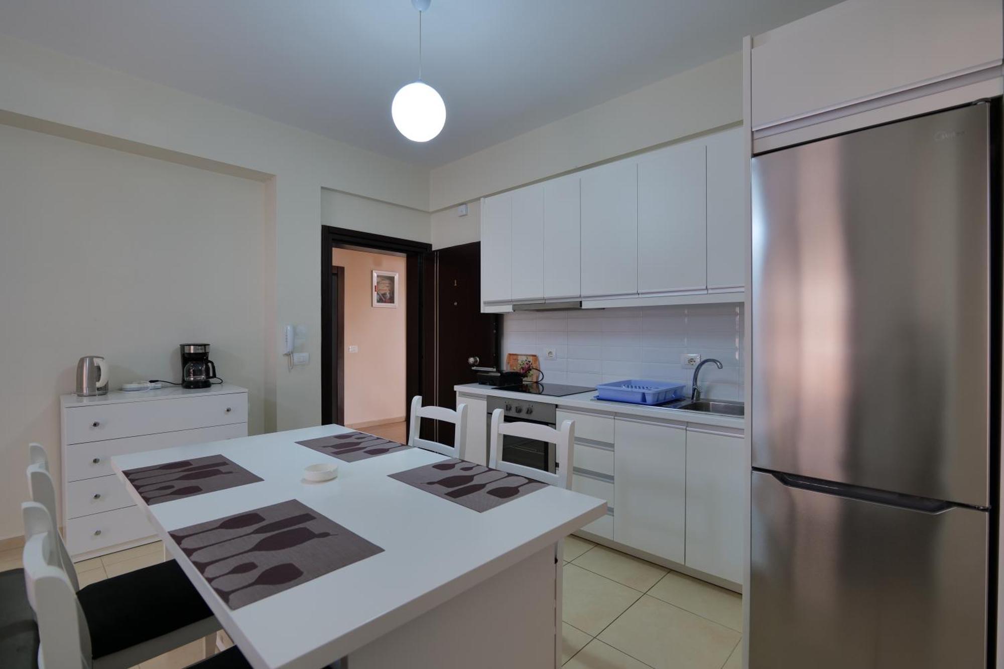 Noel Sea View Apartments Sarandë Exteriör bild