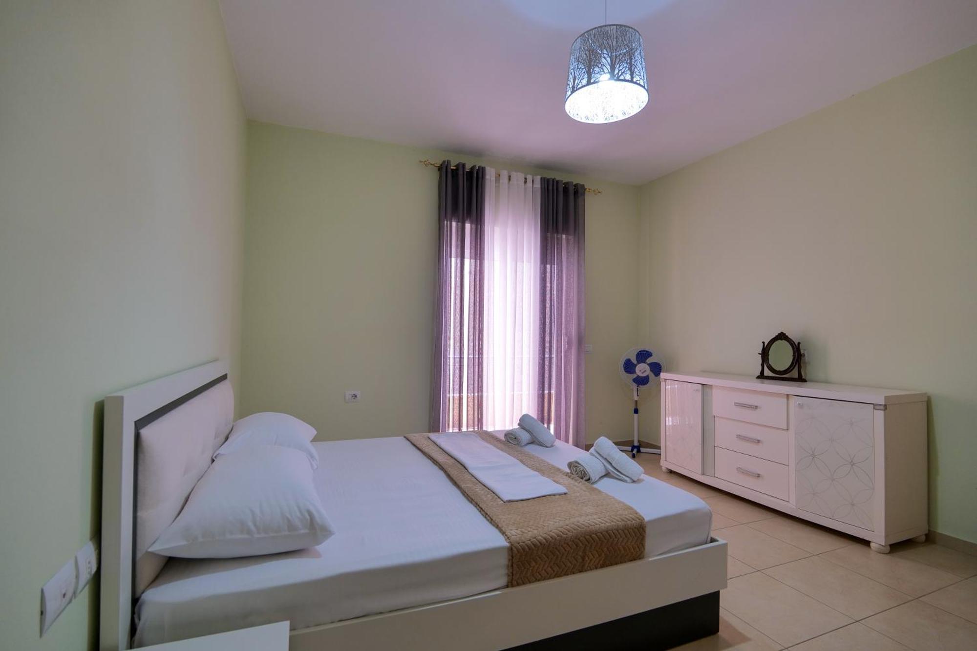 Noel Sea View Apartments Sarandë Exteriör bild