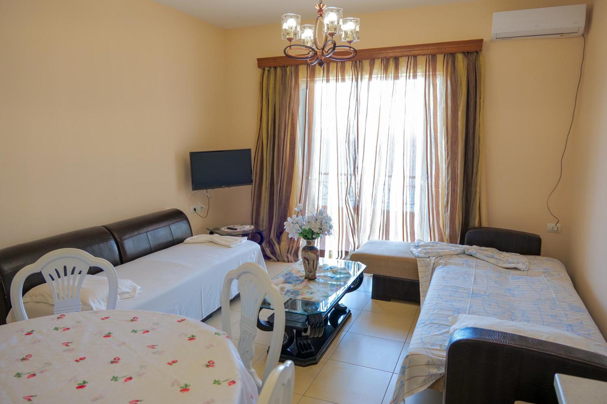 Noel Sea View Apartments Sarandë Rum bild