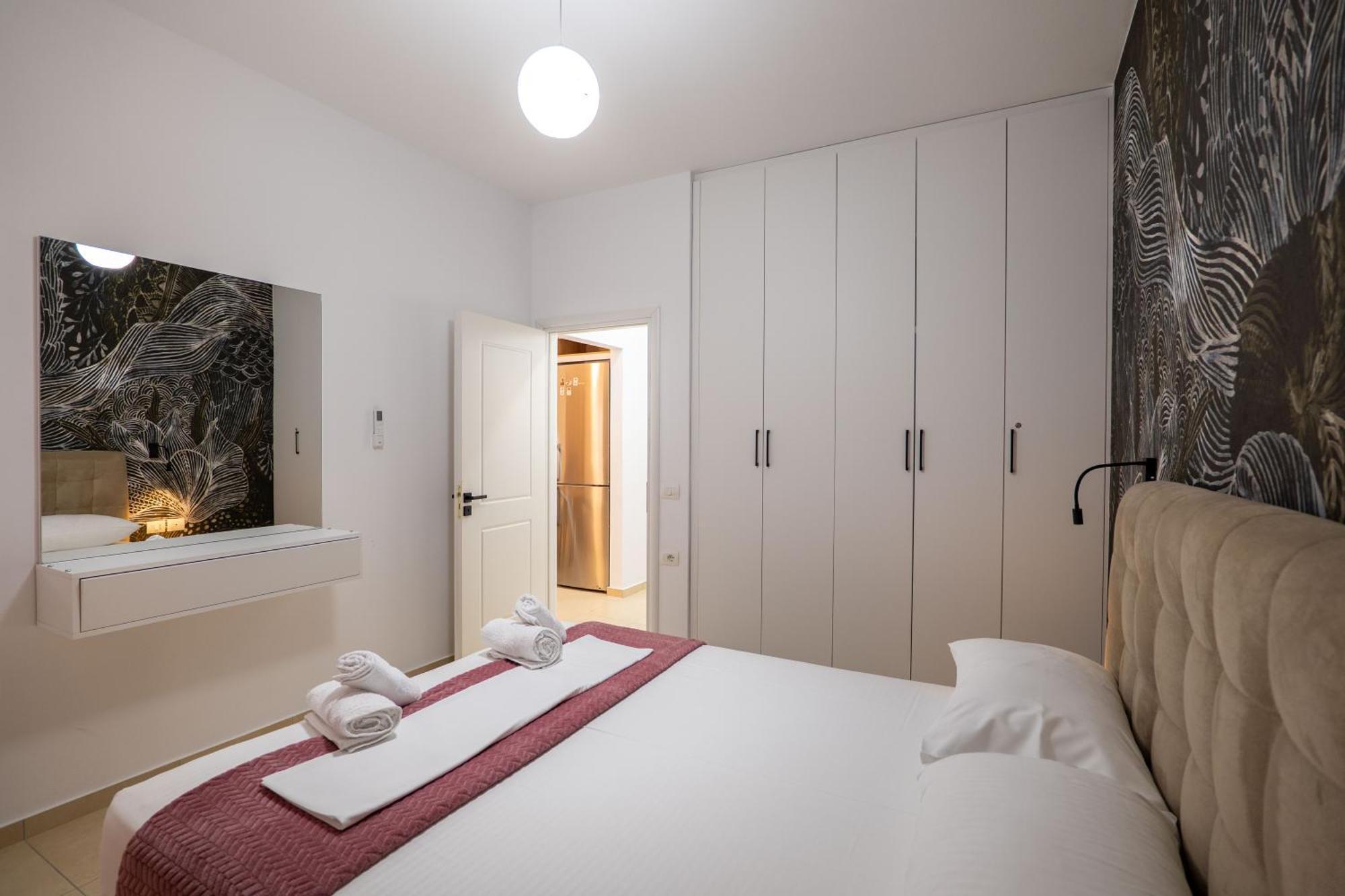 Noel Sea View Apartments Sarandë Exteriör bild