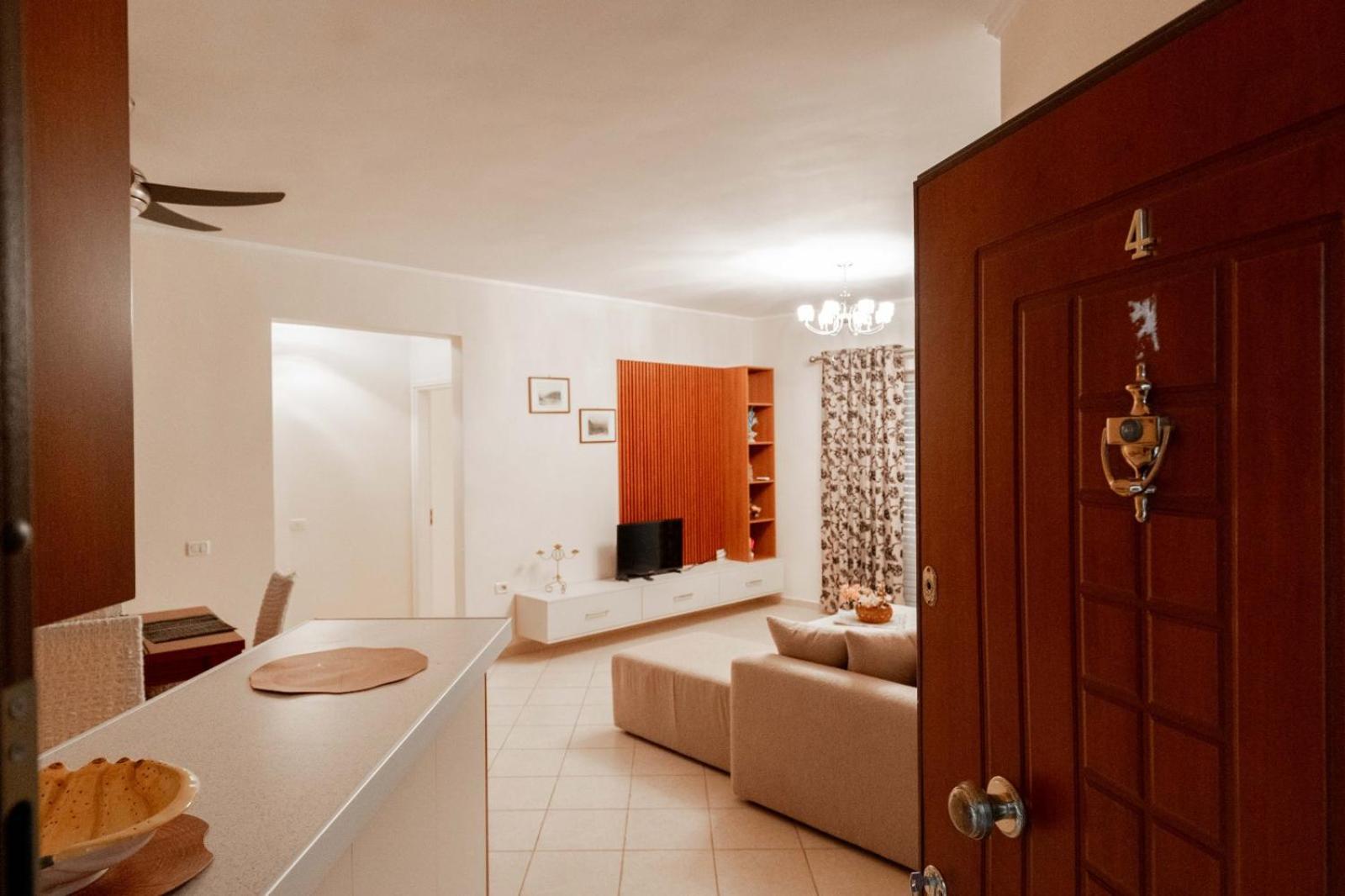 Noel Sea View Apartments Sarandë Exteriör bild